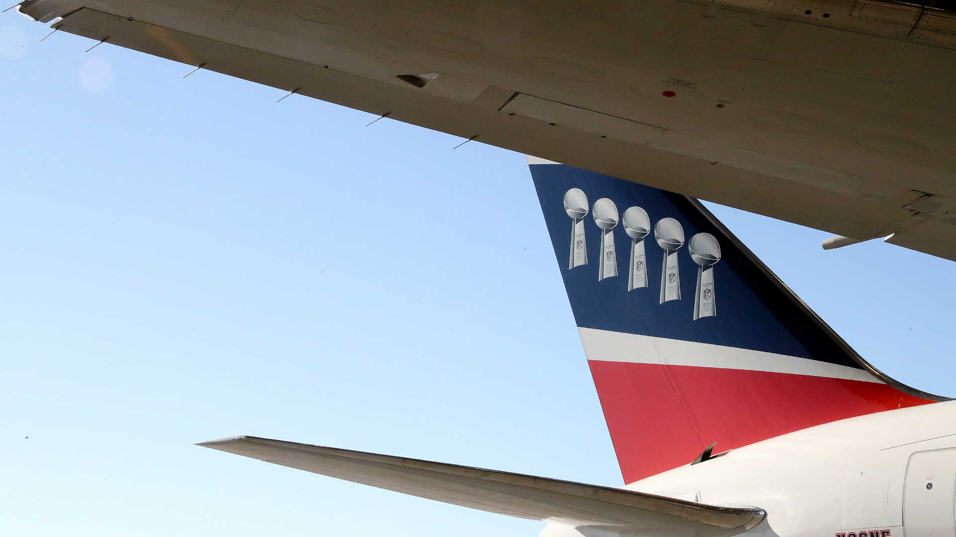 Patriots fly Parkland students, families to D.C. for 'March for Our Lives'