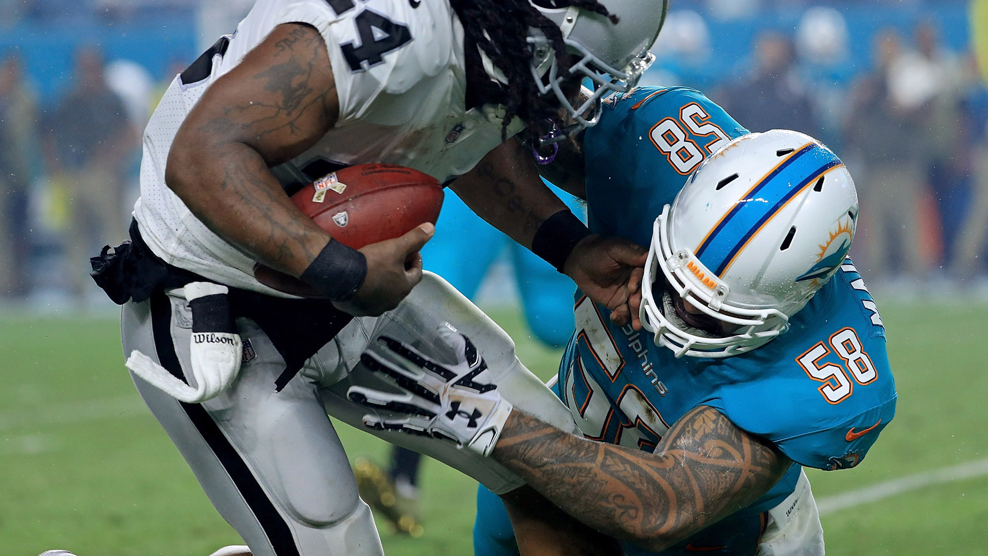 Miami Dolphins waive former Cincinnati Bengal Rey Maualuga after arrest