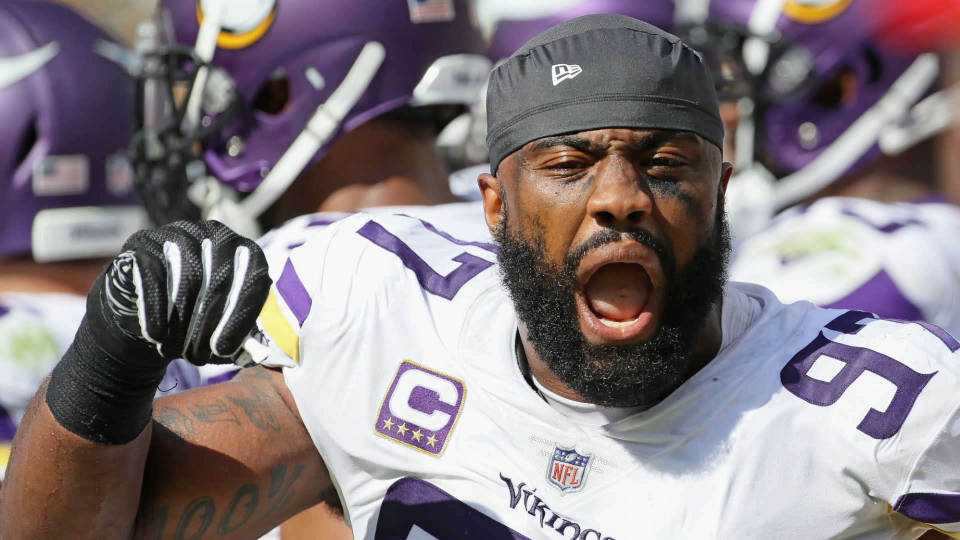 Vikings' Everson Griffen Accused of Threatening to 'Shoot Up' Minneapolis Hotel