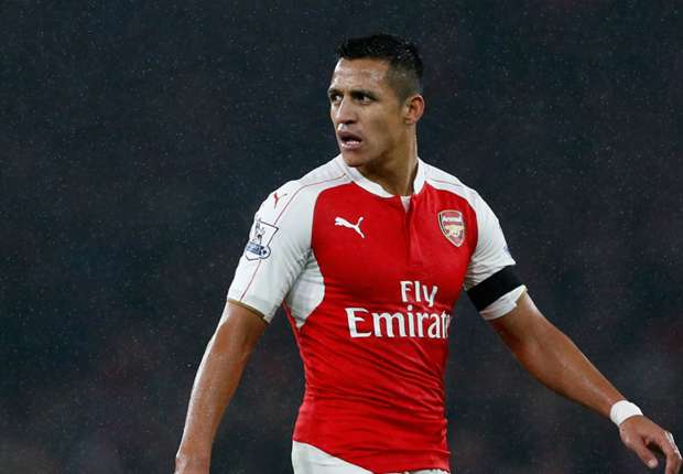 Ambitious Alexis denies Arsenal exit claims