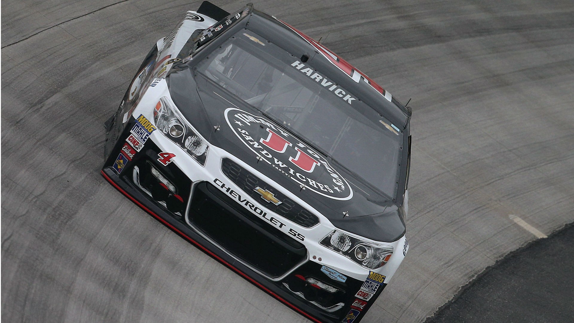 NASCAR results at Atlanta: Kevin Harvick dominates rain-delayed race