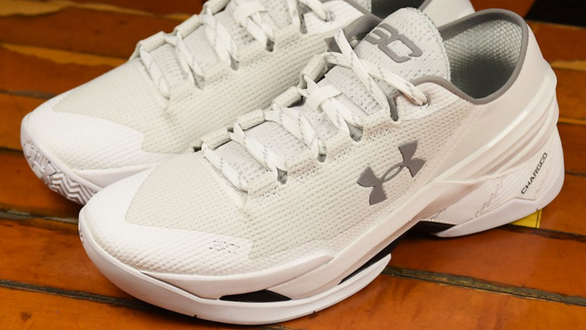 stephen curry grandpa shoes