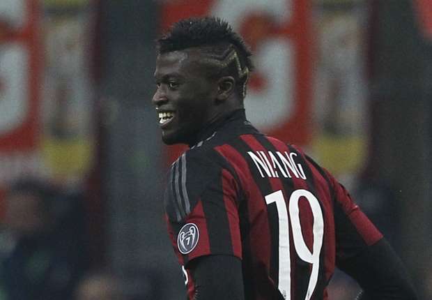 mbaye-niang-cropped_emt0s8w9exq91rr070mojn9qf.jpg