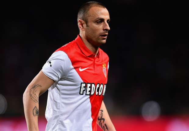 http://images.performgroup.com/di/library/omnisport/43/ef/berbatov-cropped_1mnavosohss7w15zonpadu54yi.jpg?t=-1921862265&w=620&h=430