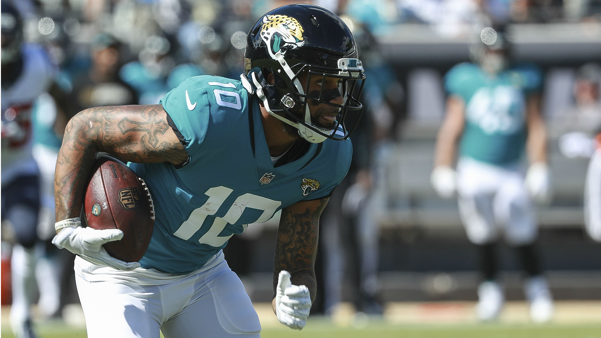 NFL free agency rumors: Steelers sign WR Donte Moncrief after Antonio Brown trade
