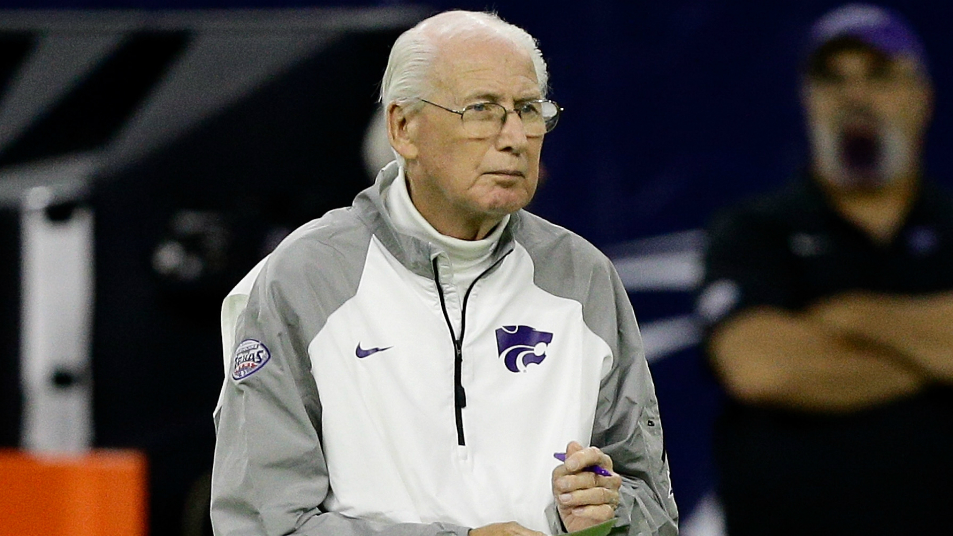 Bill Snyder defends decision not to release K-State player from scholarship Bill Snyder defends decision not to release K-State player from scholarship