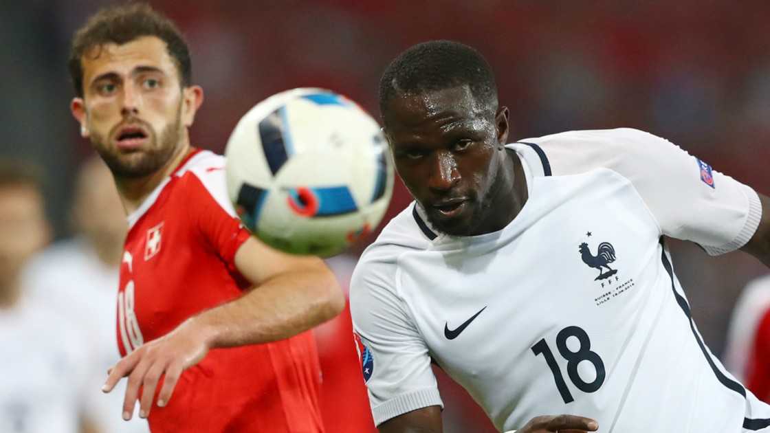 http://images.performgroup.com/di/library/omnisport/4c/9d/moussasissoko-cropped_14f25oik0iqf61wjblzuqh2g6c.jpg?t=1808133861&quality=90&h=630