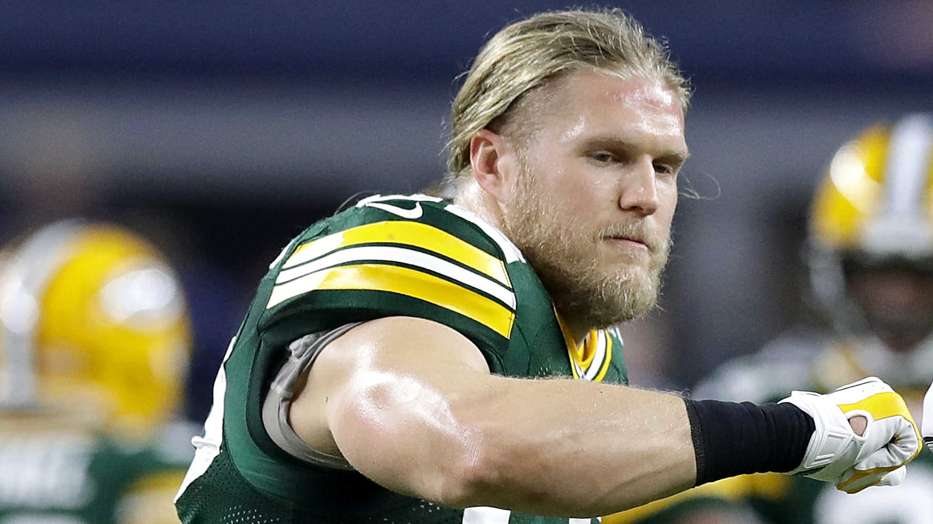 Clay Matthews' nose broken by line drive to face in Packers charity softball game