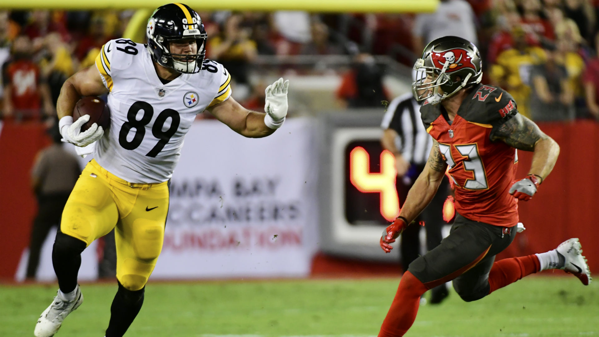 Buccaneers place S Chris Conte on injured reserve after stiff-arm from Steelers' Vance McDonald