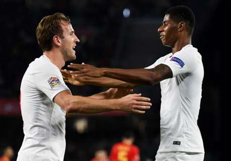 Southgate lauds England attackers
