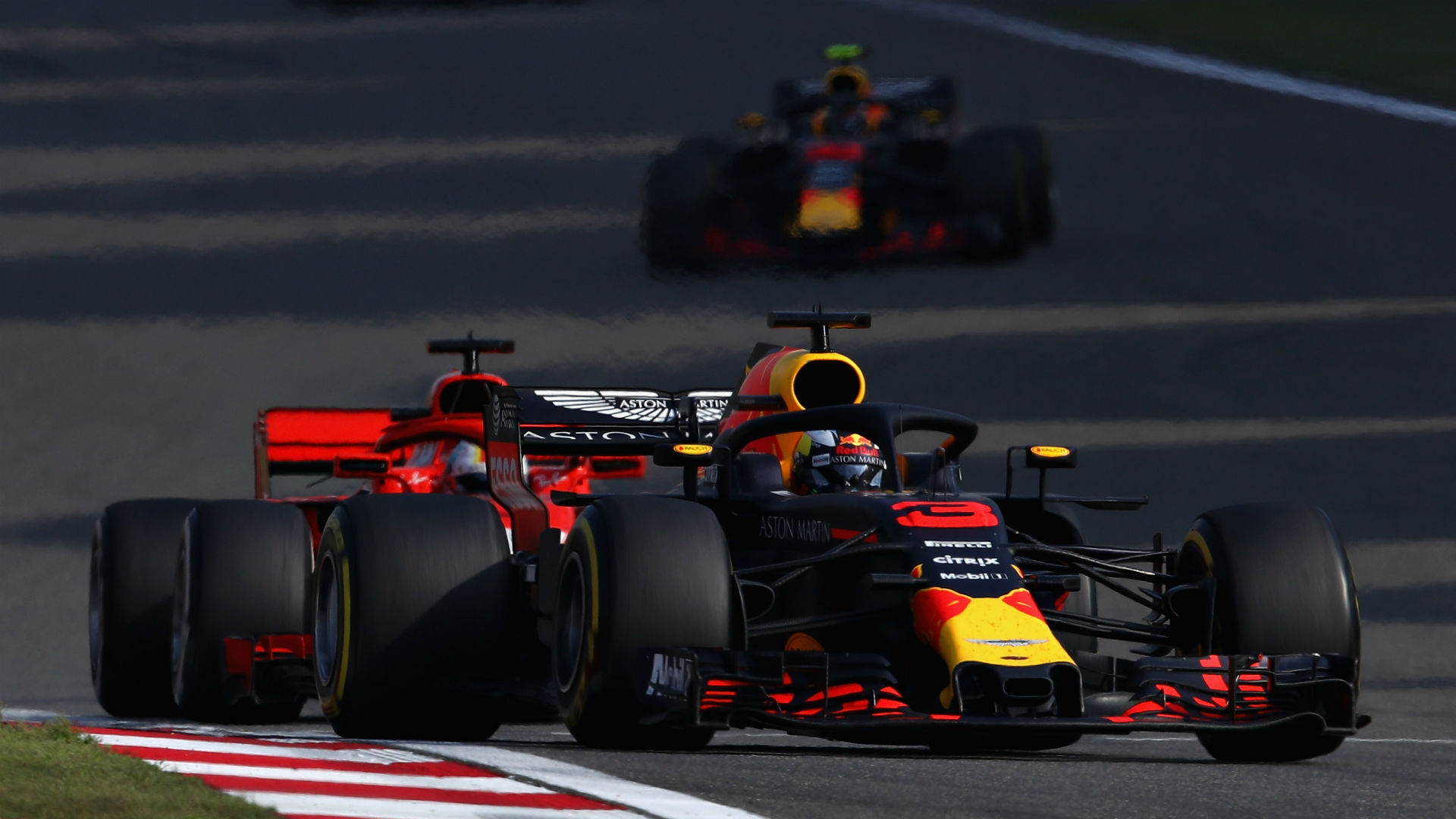 Formula 1: Daniel Ricciardo puts on masterclass in Shanghai thriller