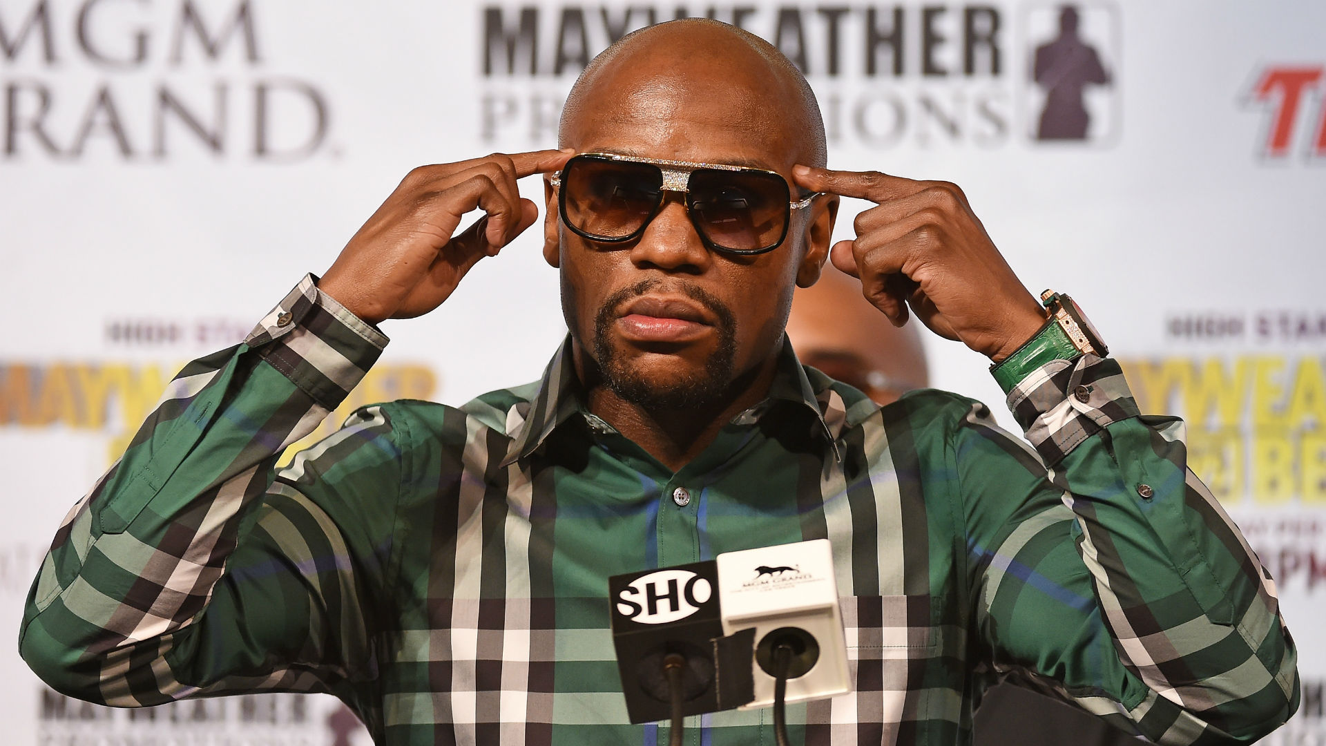 Floyd Mayweather, Conor McGregor kicking off promotional tour for megafight Floyd Mayweather, Conor McGregor kicking off promotional tour for megafight