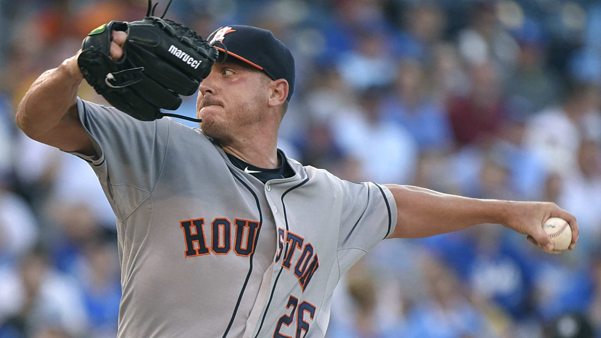 Scott Kazmir signs 3-year deal with Dodgers