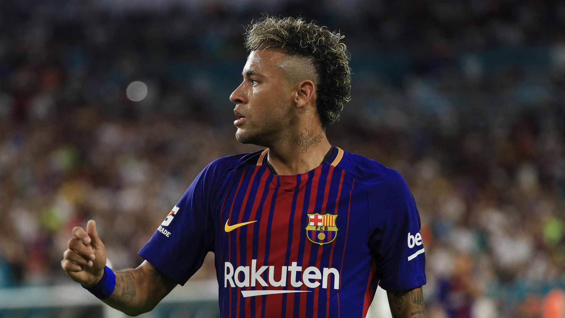 PSG close in on world-record Neymar capture PSG close in on world-record Neymar capture