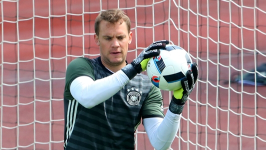 Neuer a gigantic World Cup risk for Germany - Kahn | Goal.com