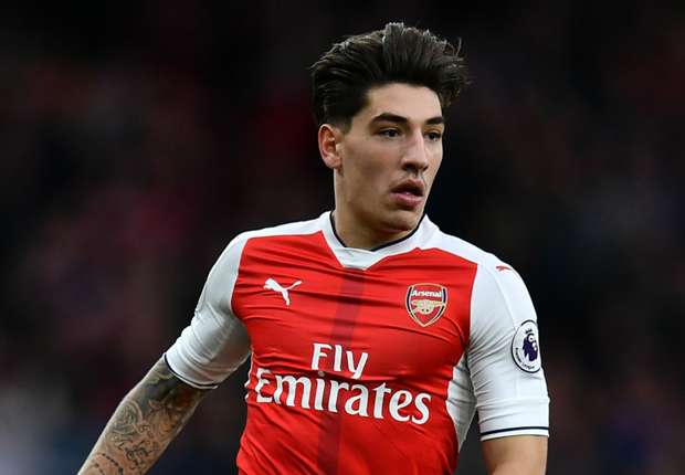 Bellerin signs new Arsenal contract