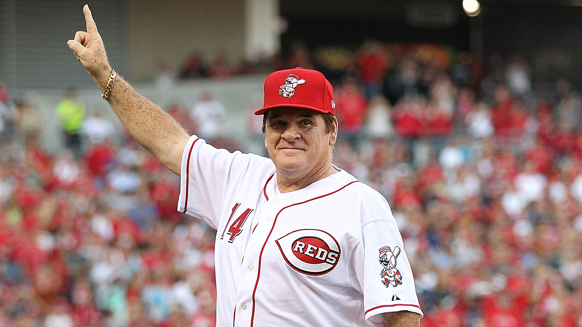 MLB commissioner expects discussion about Pete Rose reinstatement.