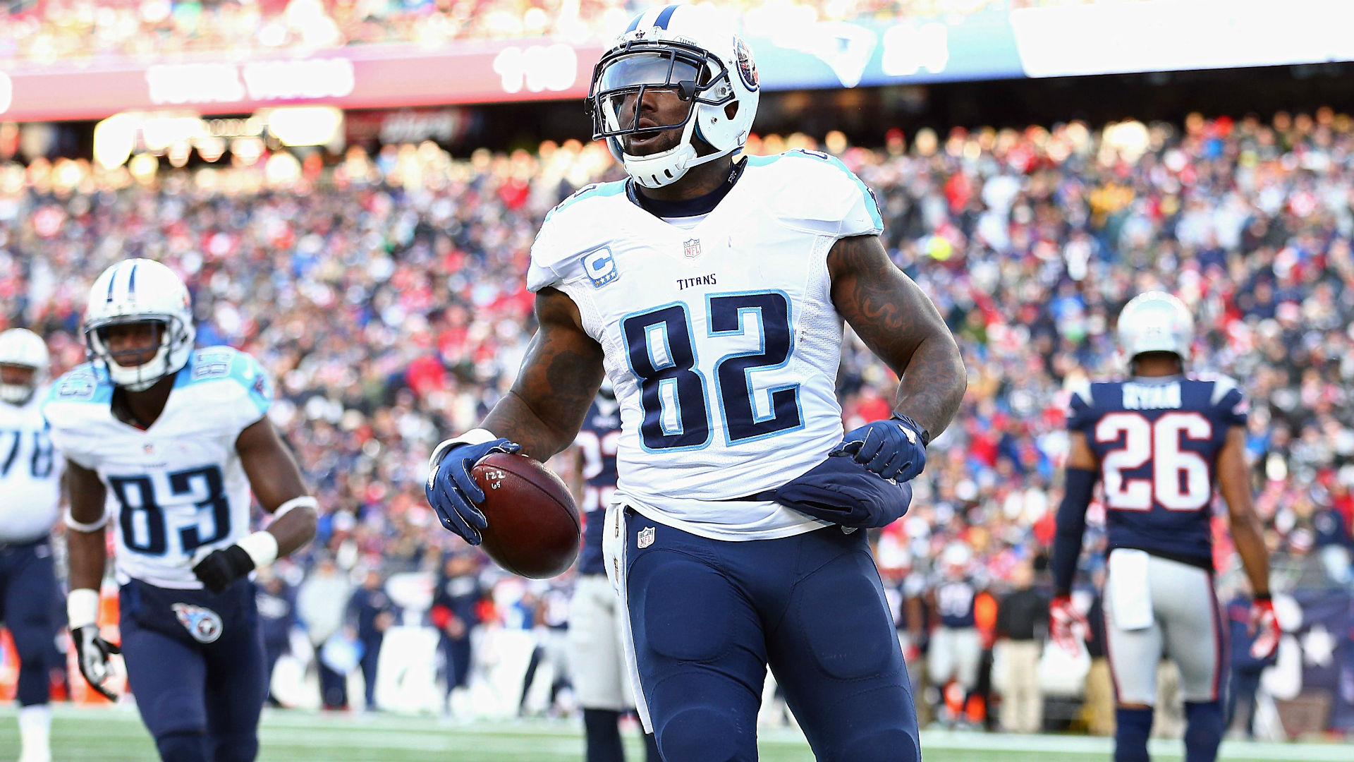 Delanie Walker, family have received death threats since his national anthem comments