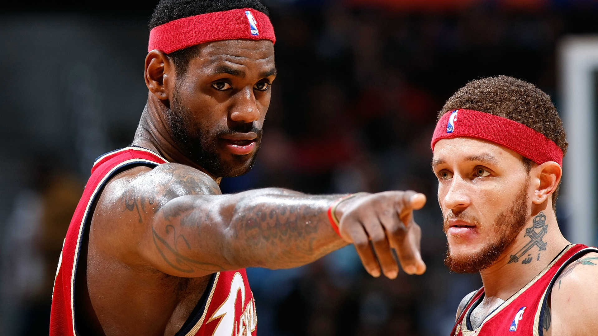 For the love of LeBron, exCav Delonte West pulling for his former team