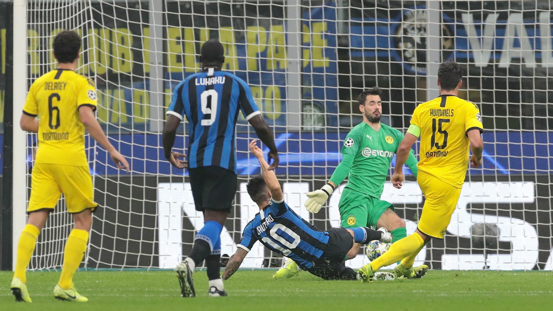 Inter 2-0 Borussia Dortmund: Martinez gives massive boost to Champions League campaign
