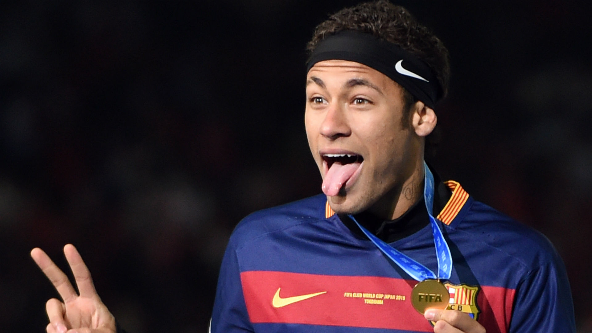 Capello hails Neymar improvement