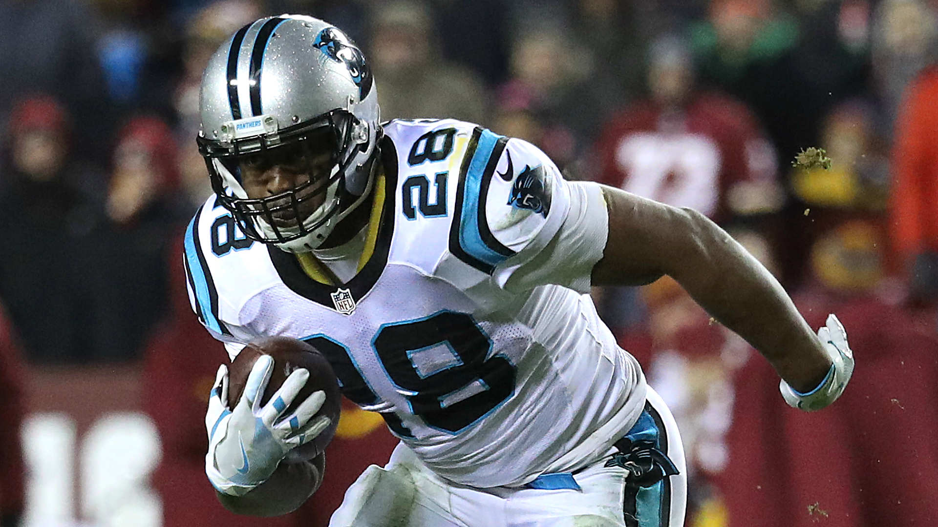 Jonathan Stewart signs one-day deal to retire with Panthers