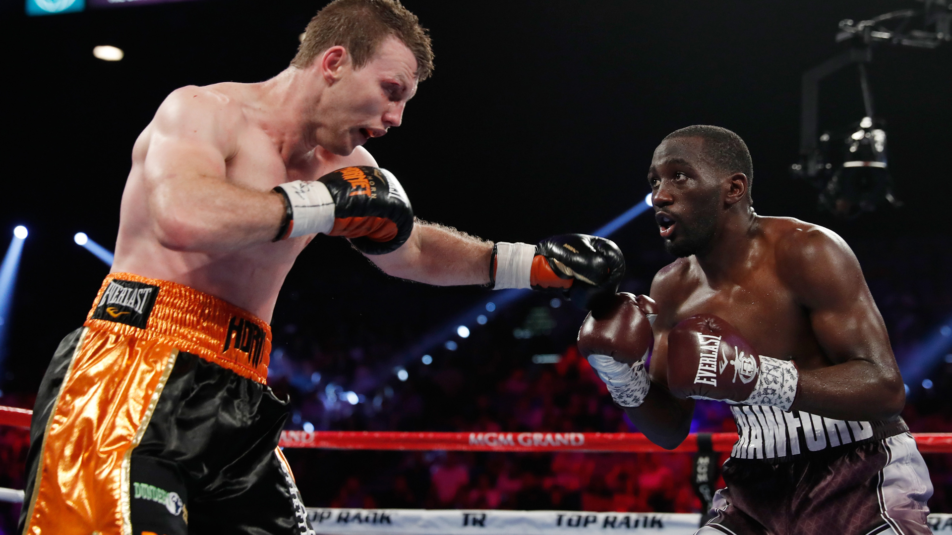 Crawford stops Horn to seize WBO welterweight world title