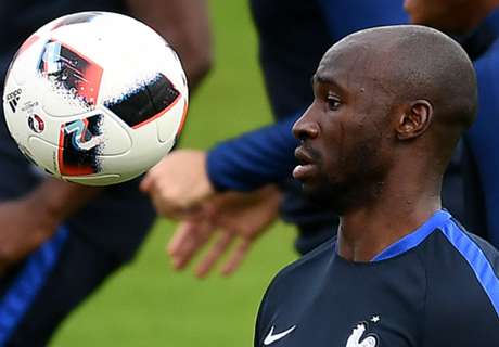Eliaquim Mangala remplace Jérémy Mathieu en Bleu