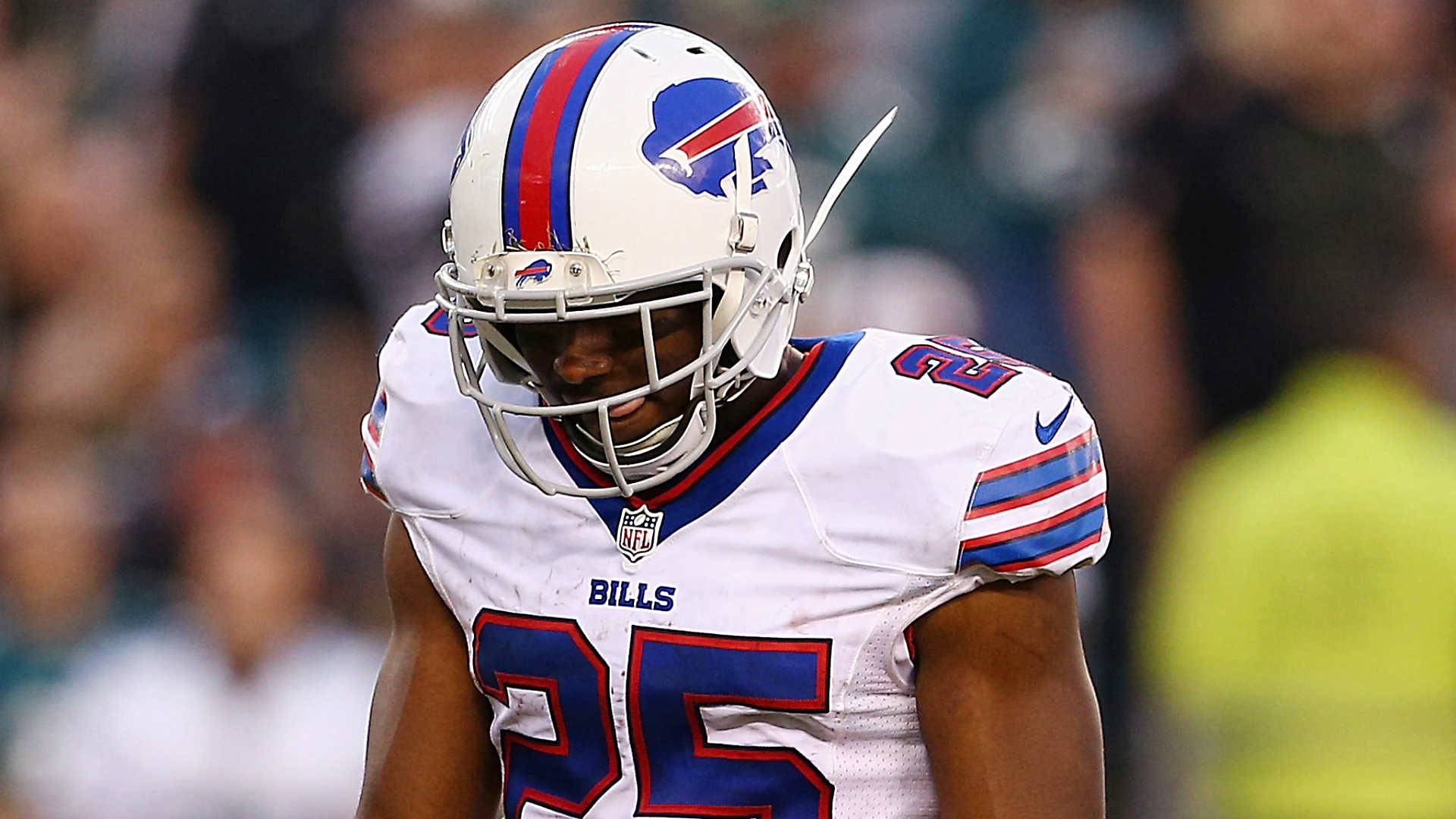 LeSean McCoy injury update: Bills RB fractured ribs vs. Chargers, report says