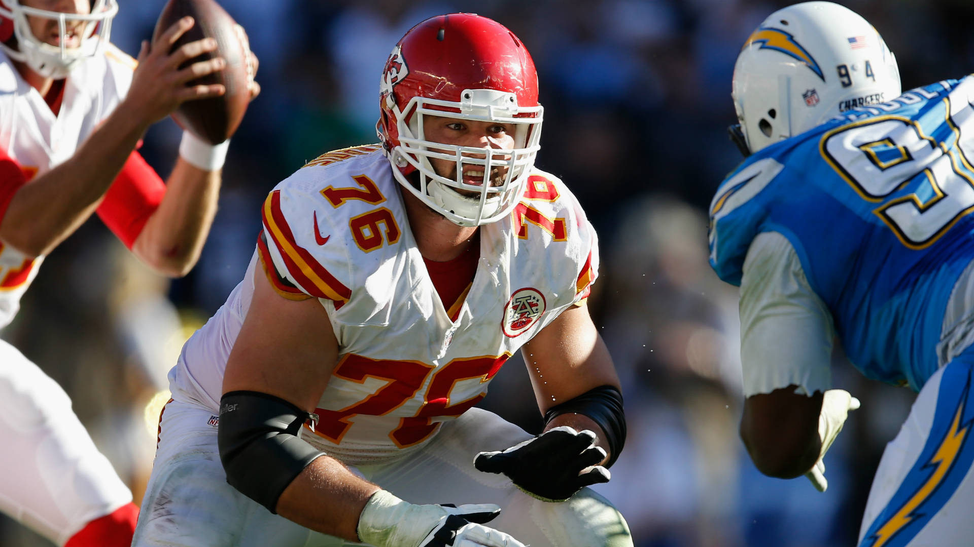 NFL reportedly tells Chiefs’ Laurent Duvernay-Tardif he can’t put 'M.D.' on his jersey