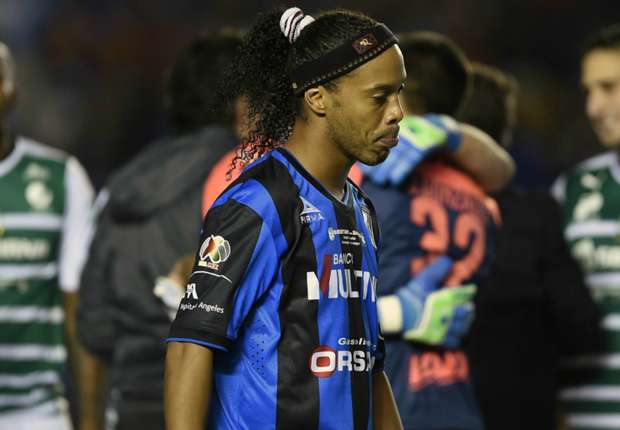 Ronaldinho to leave Queretaro