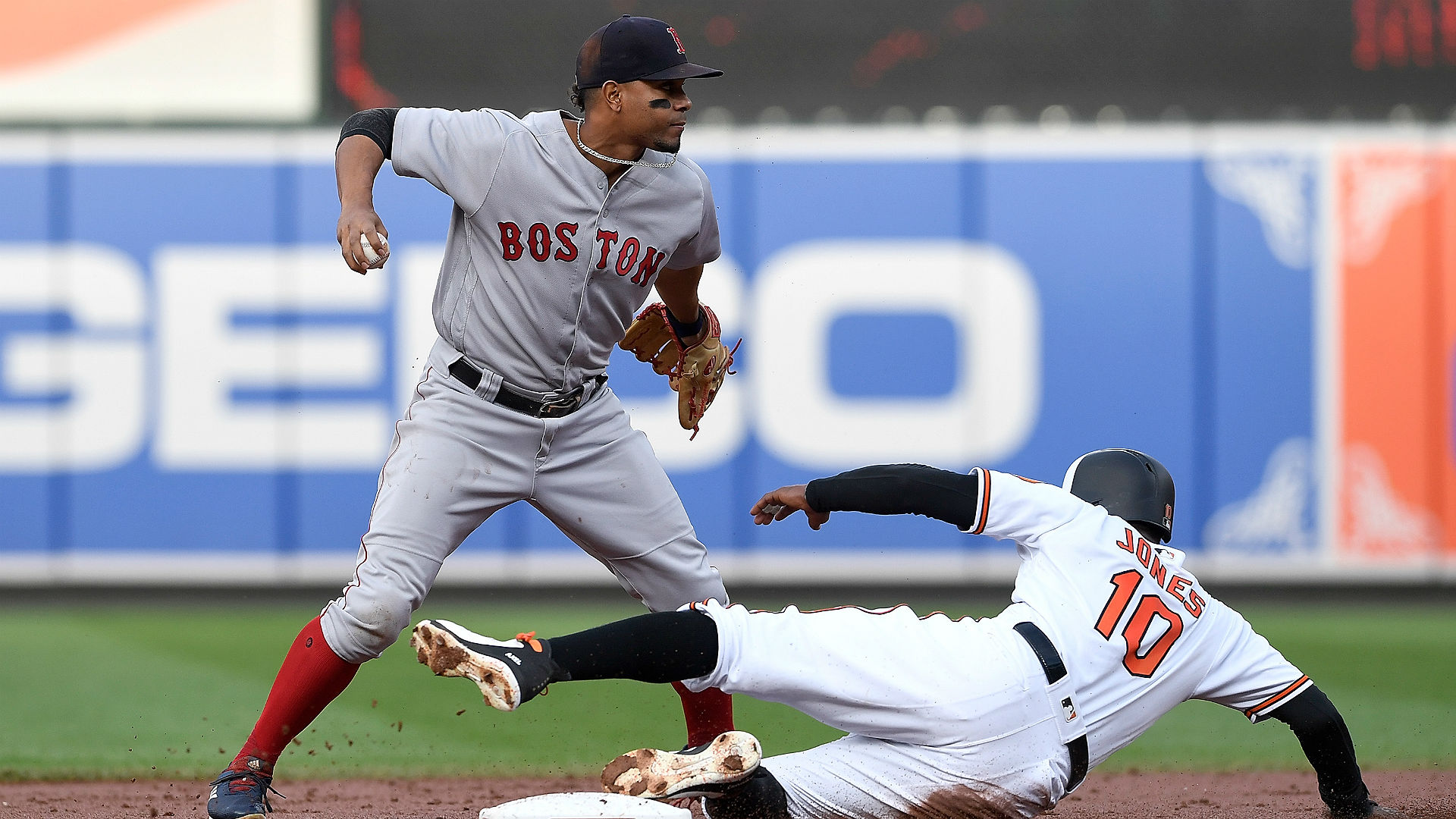 MLB wrap: Red Sox break scoreless tie in 12th to top Orioles
