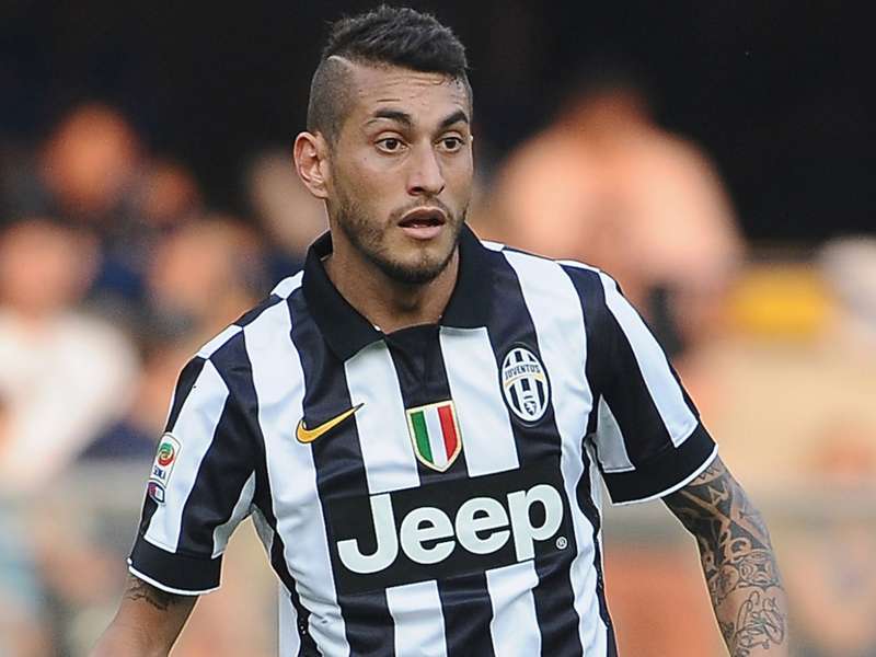 Juventus midfielder Roberto Pereyra
