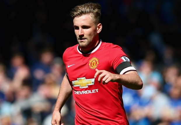 Shaw steps up Manchester United comeback