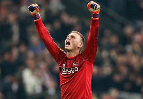 Ajax hopes Cillessen snubs Barcelona