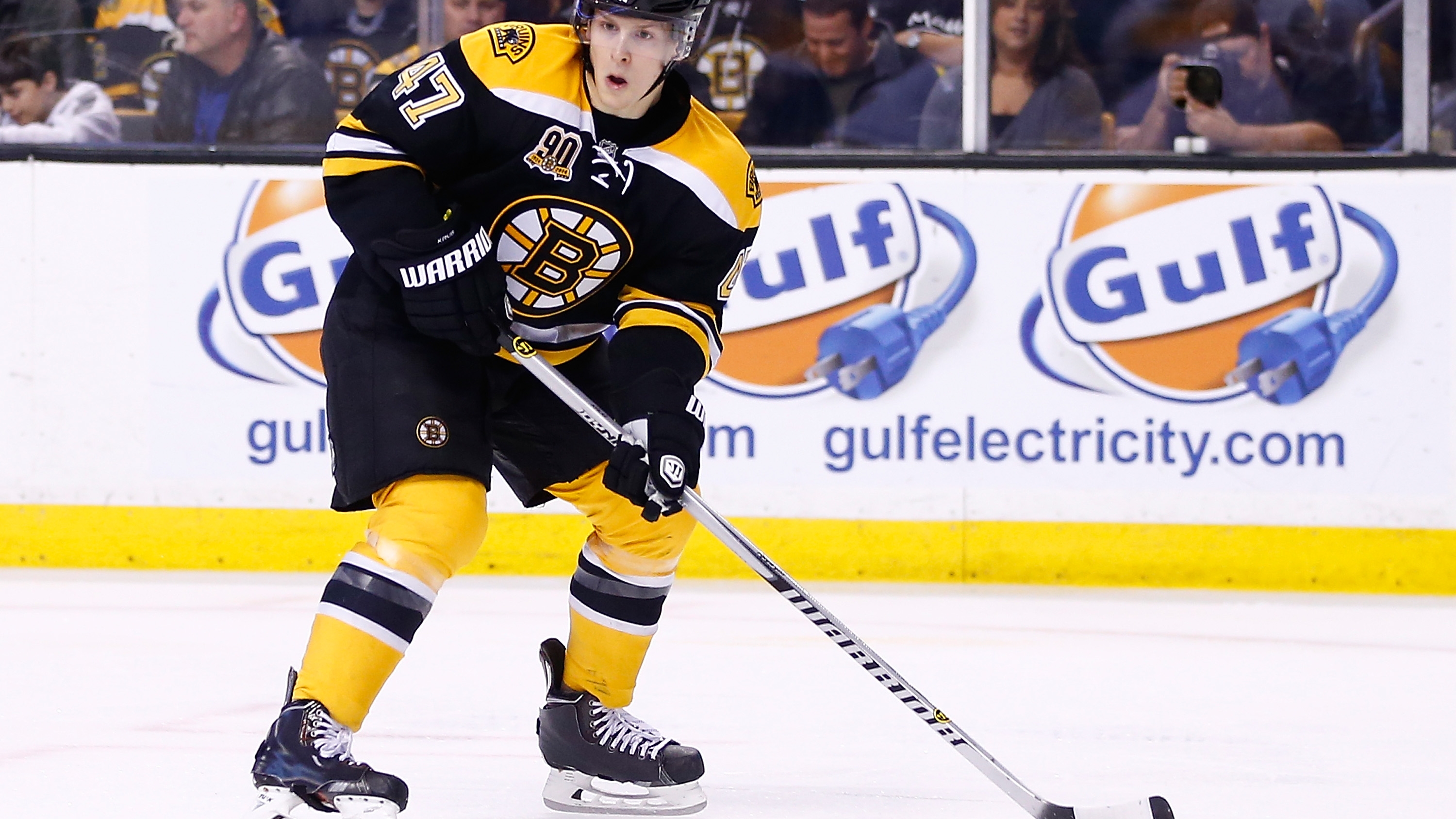 Nhl Playoffs 2019 Bruins Defenseman Torey Krug Helped Off