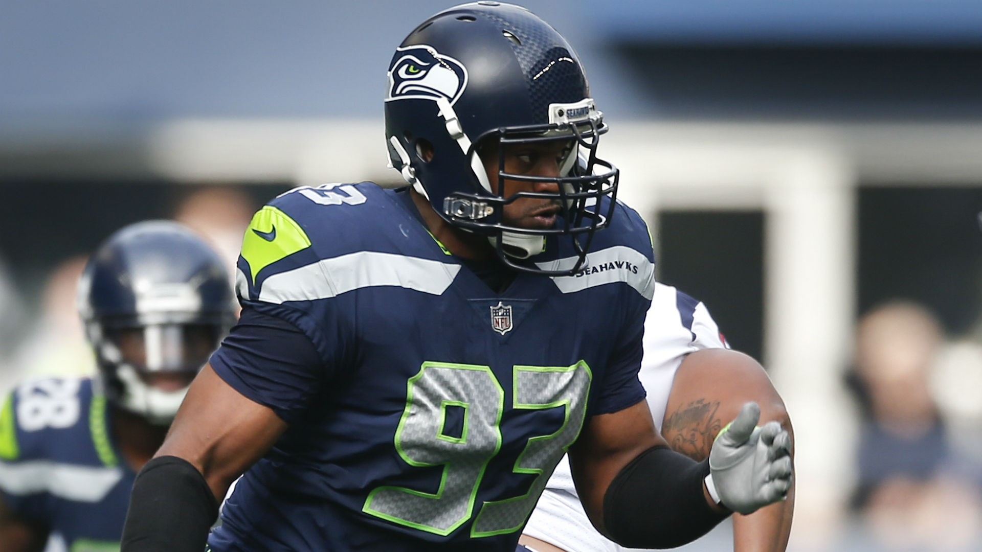Dwight Freeney 'completely confused' by Seahawks releasing him Dwight Freeney 'completely confused' by Seahawks releasing him