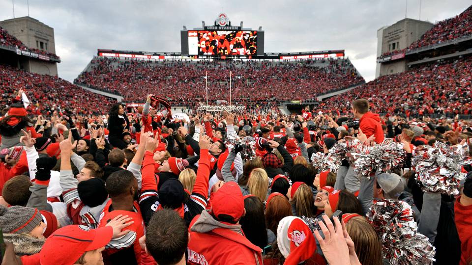 Michigan fan blog says J.T. Barrett got first down — and it can prove