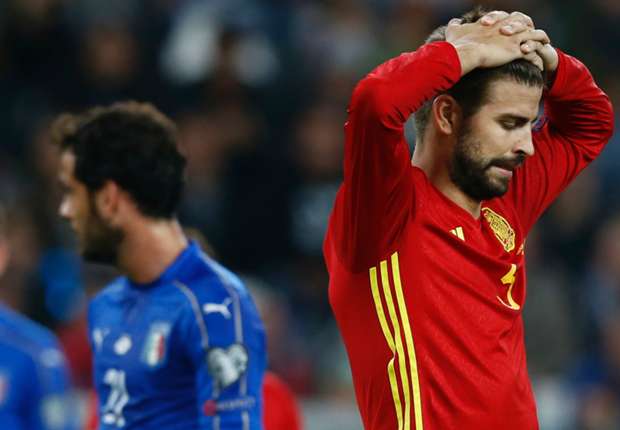 Fuming Pique to quit Spain squad after sleeve uproar
