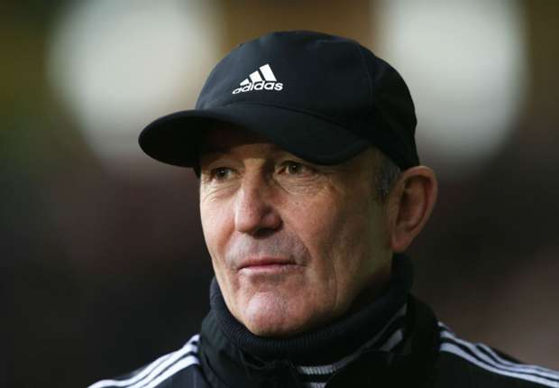Pulis in no hurry to sign new contract at West Brom
