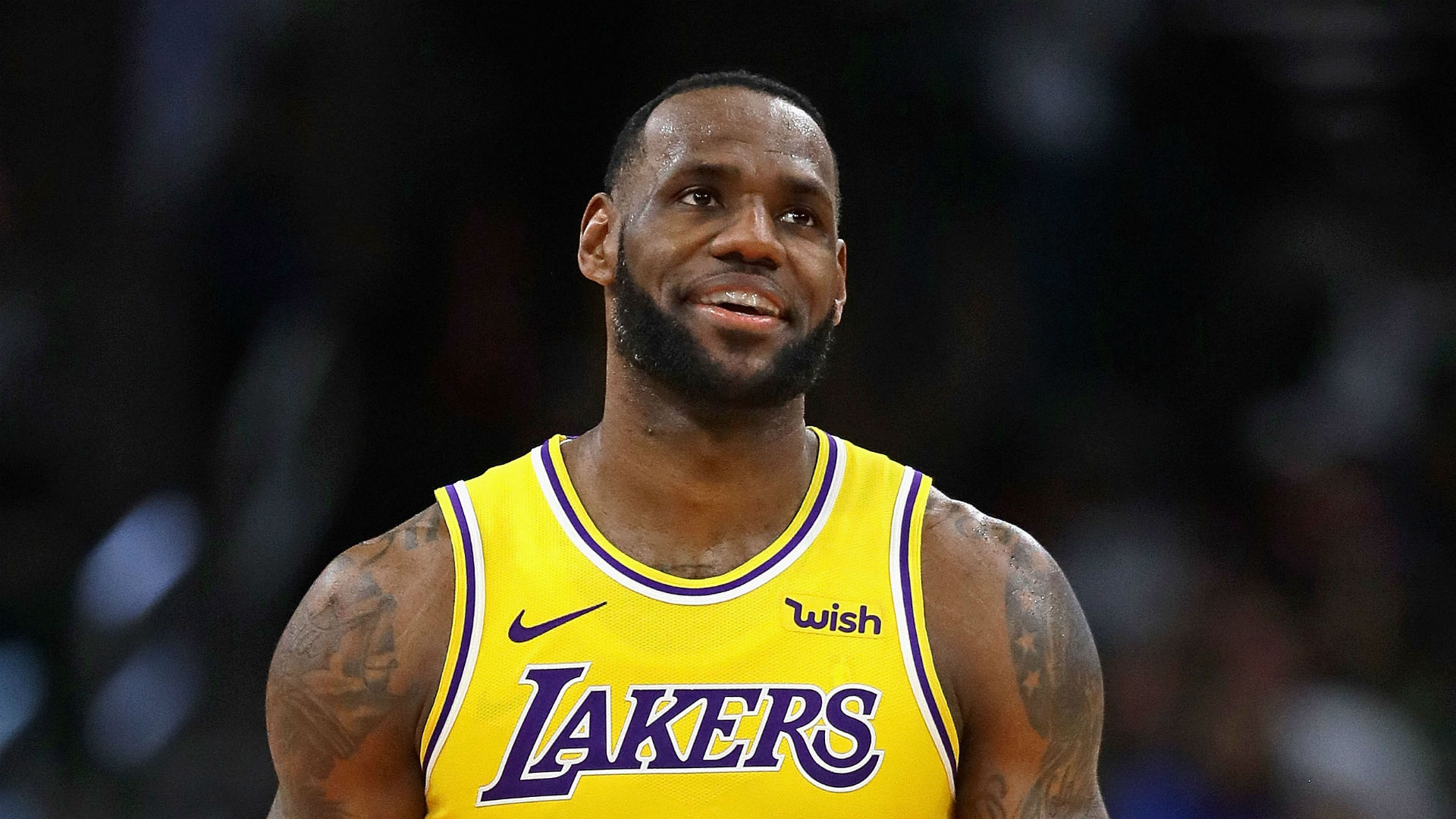 Lakers shut down Lonzo Ball for season