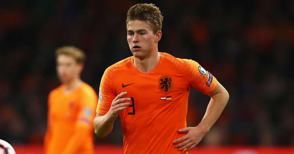 Matthijs De Ligt Arrives For Juventus Medical