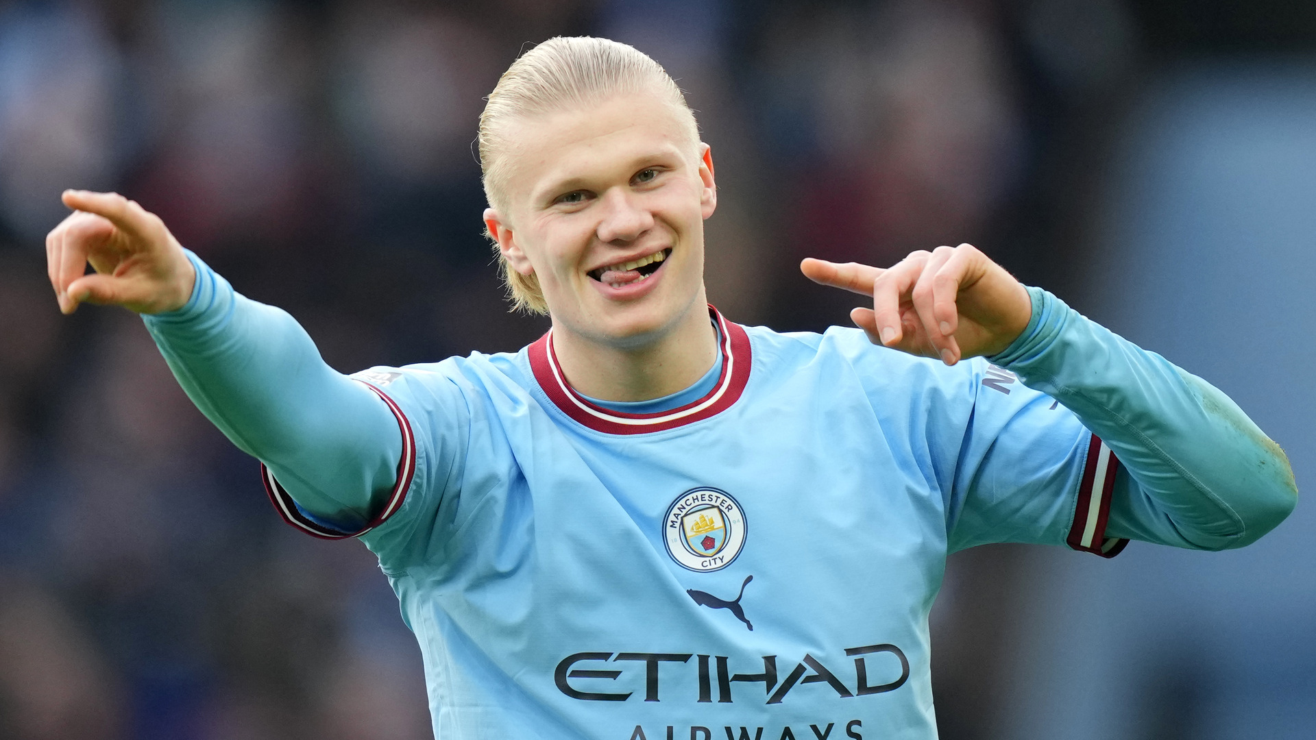 Julian Alvarez steps out of Erling Haaland's shadow to become Man City's  surprise star