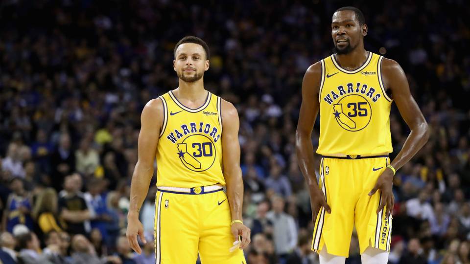 warriors rely on stephen curry to defuse team drama nba sporting