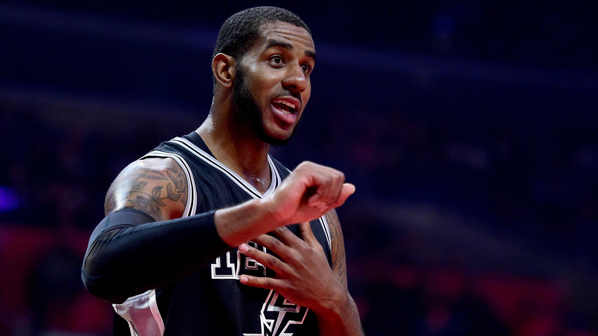 NBA playoffs wrap: Spurs avoid sweep; LeBron James wills Cavaliers past Pacers
