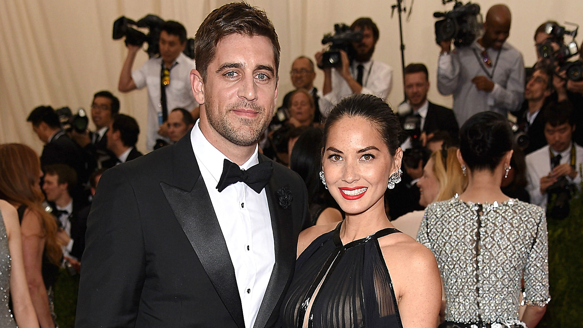 Aaron Rodgers' Ex-girlfriend Olivia Munn Reportedly 'devastated' By ...