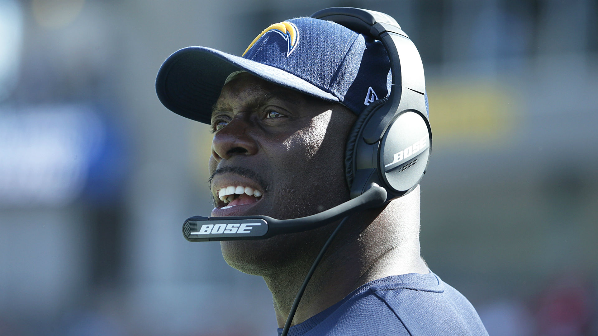 Chargers Coach Anthony Lynn Graduates From College Almost 30 Years Later