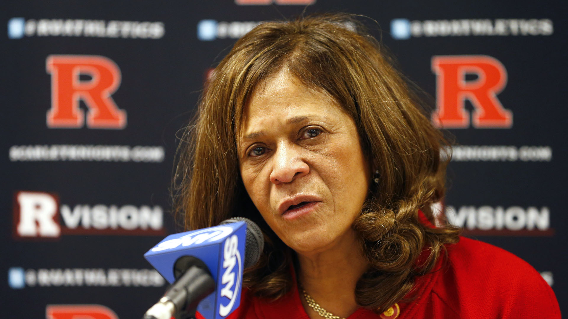 Rutgers' C. Vivian Stringer becomes sixth Division I coach to win 1,000 games