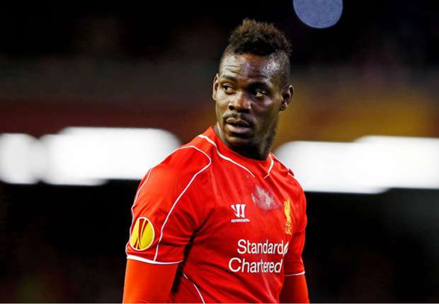 Gerrard labels Balotelli a 'spectacular waste of talent'