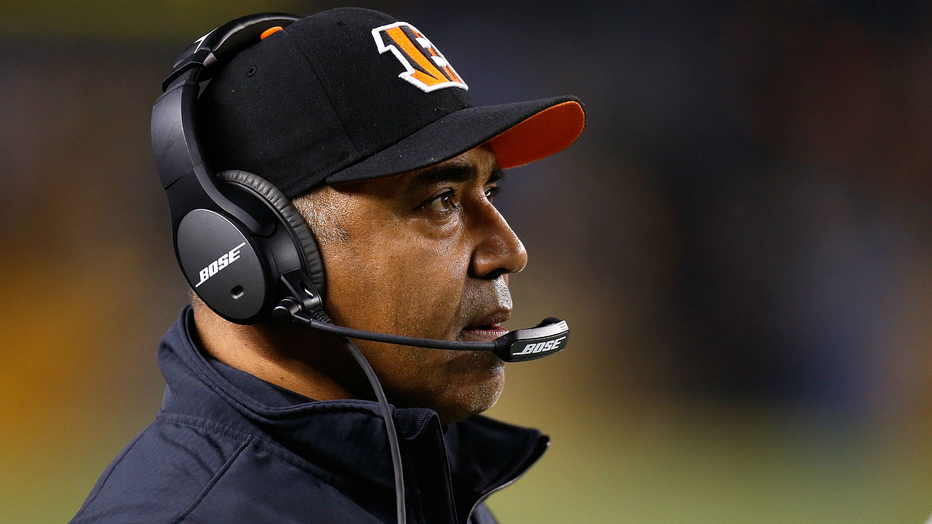 Bengals sign head coach Marvin Lewis to 2-year extension